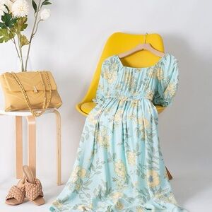 Chic Pastel Floral Maxi Dress